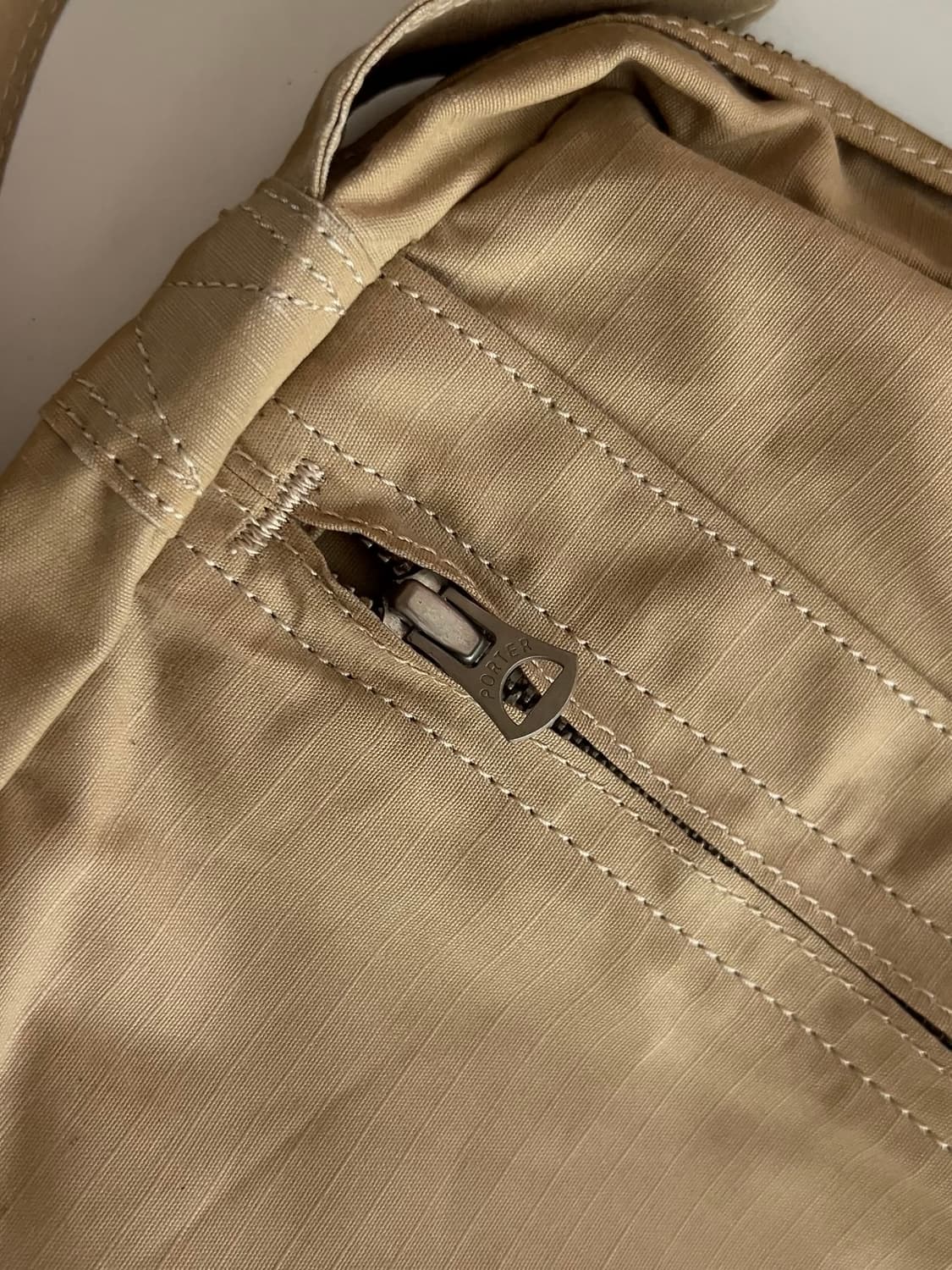 요시다포터 크로스백 상품이미지6