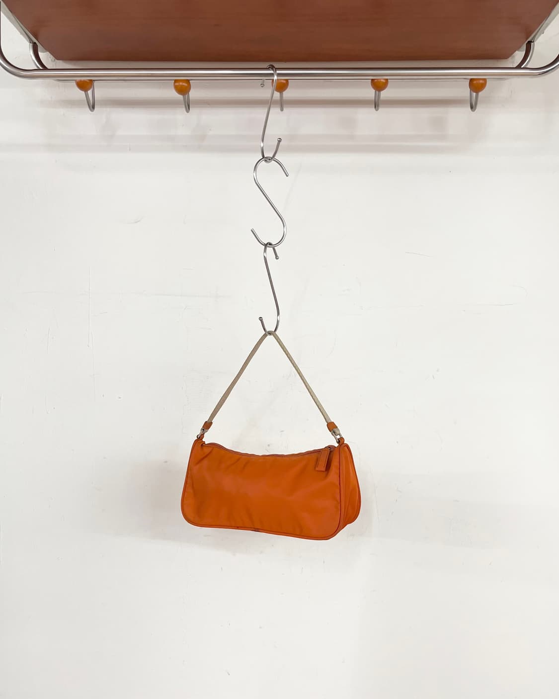 프라다 오렌지 테수토 숄더백 상품이미지4