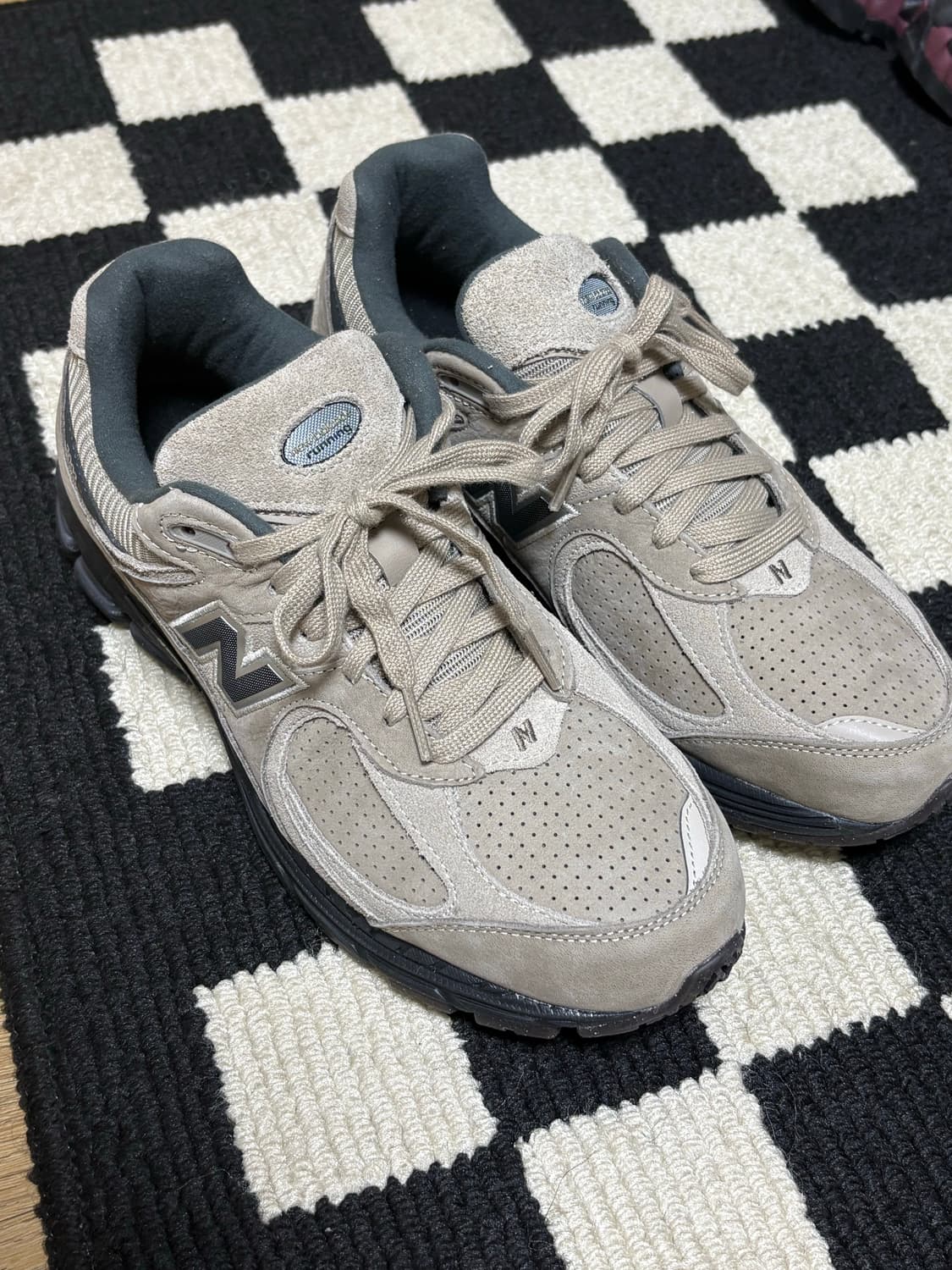 (265)뉴발란스 2002R 베이지 드리프트우드 블랙탑 새상품 992 상품이미지1