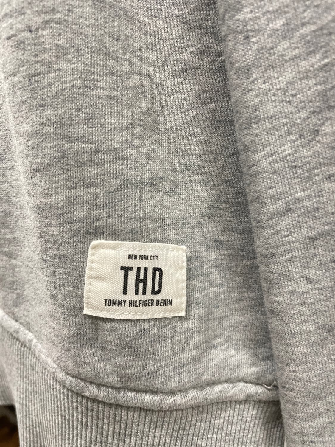 타미힐피거 맨투맨 상품이미지4