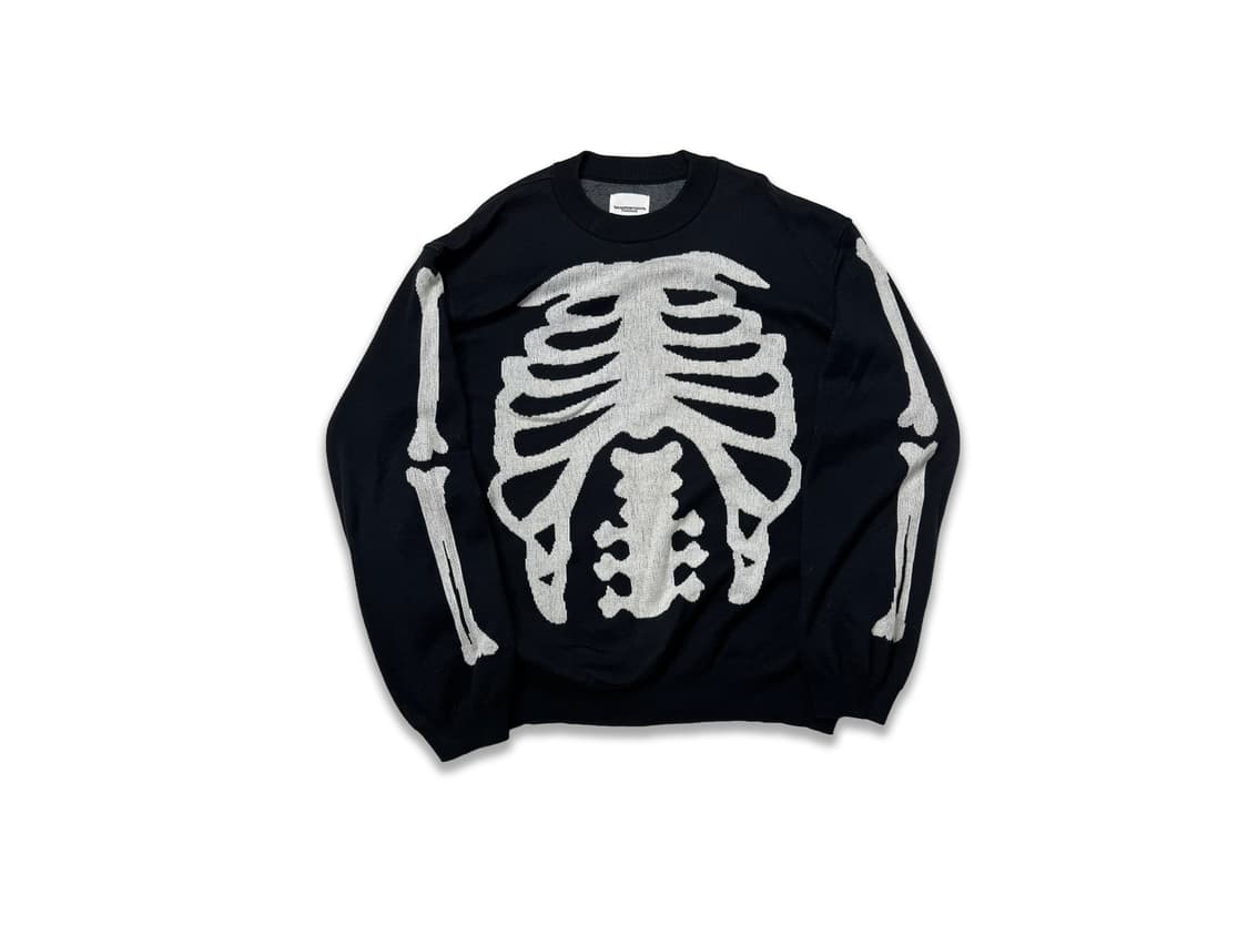 솔로이스트 오버핏 본 니트 상품이미지1