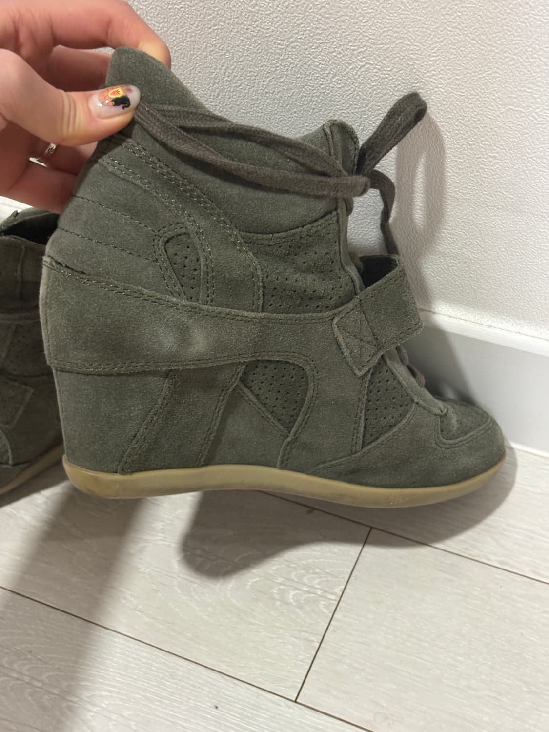 ASH 스웨이드 웨지힐 스니커즈 카키 보위 (38) 상품이미지3