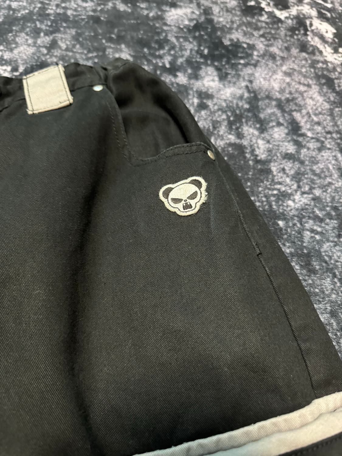 Backside devil's mask two-shot half pant 상품이미지3