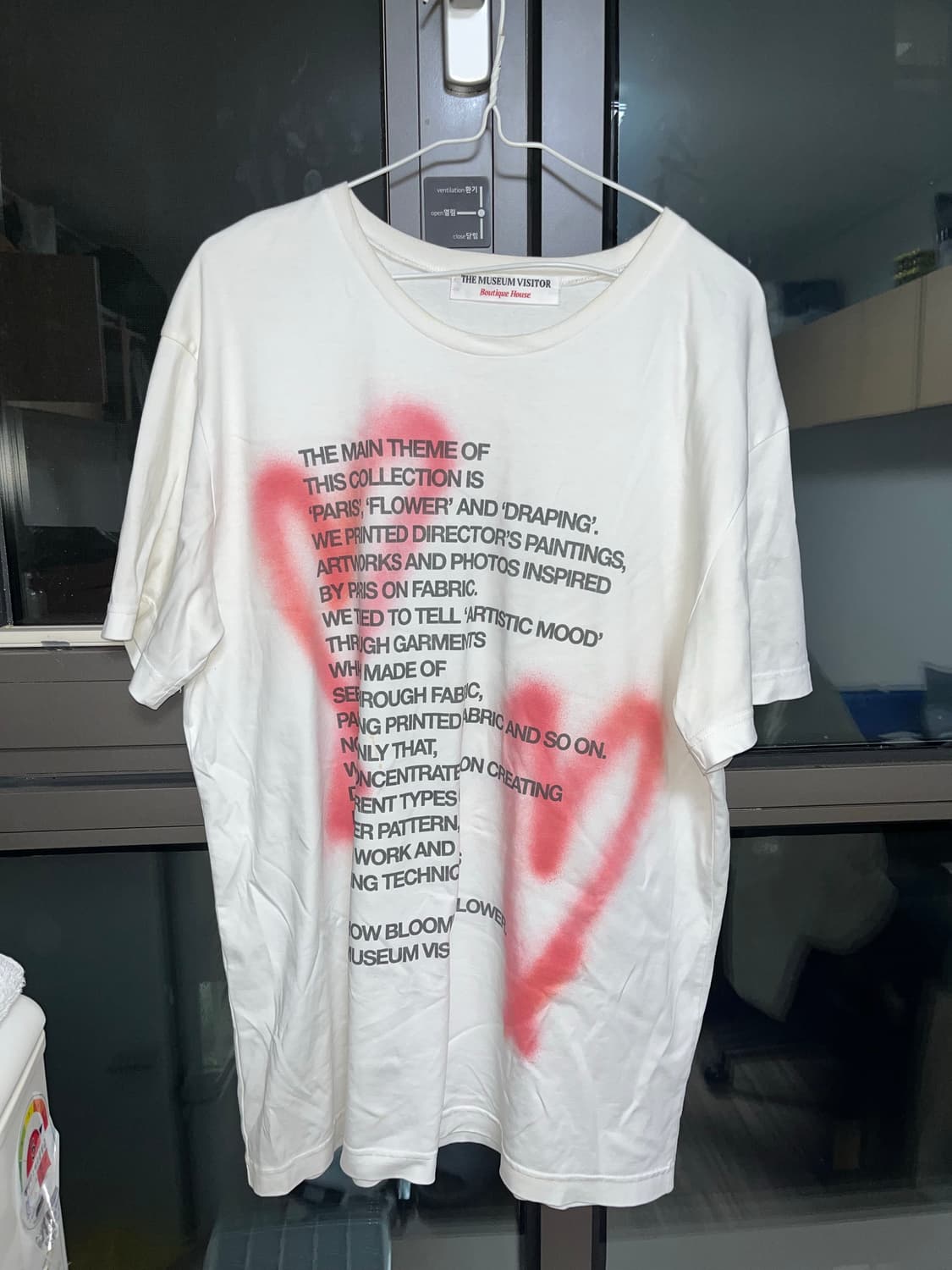 더뮤지엄비지터 티셔츠 L 상품이미지1