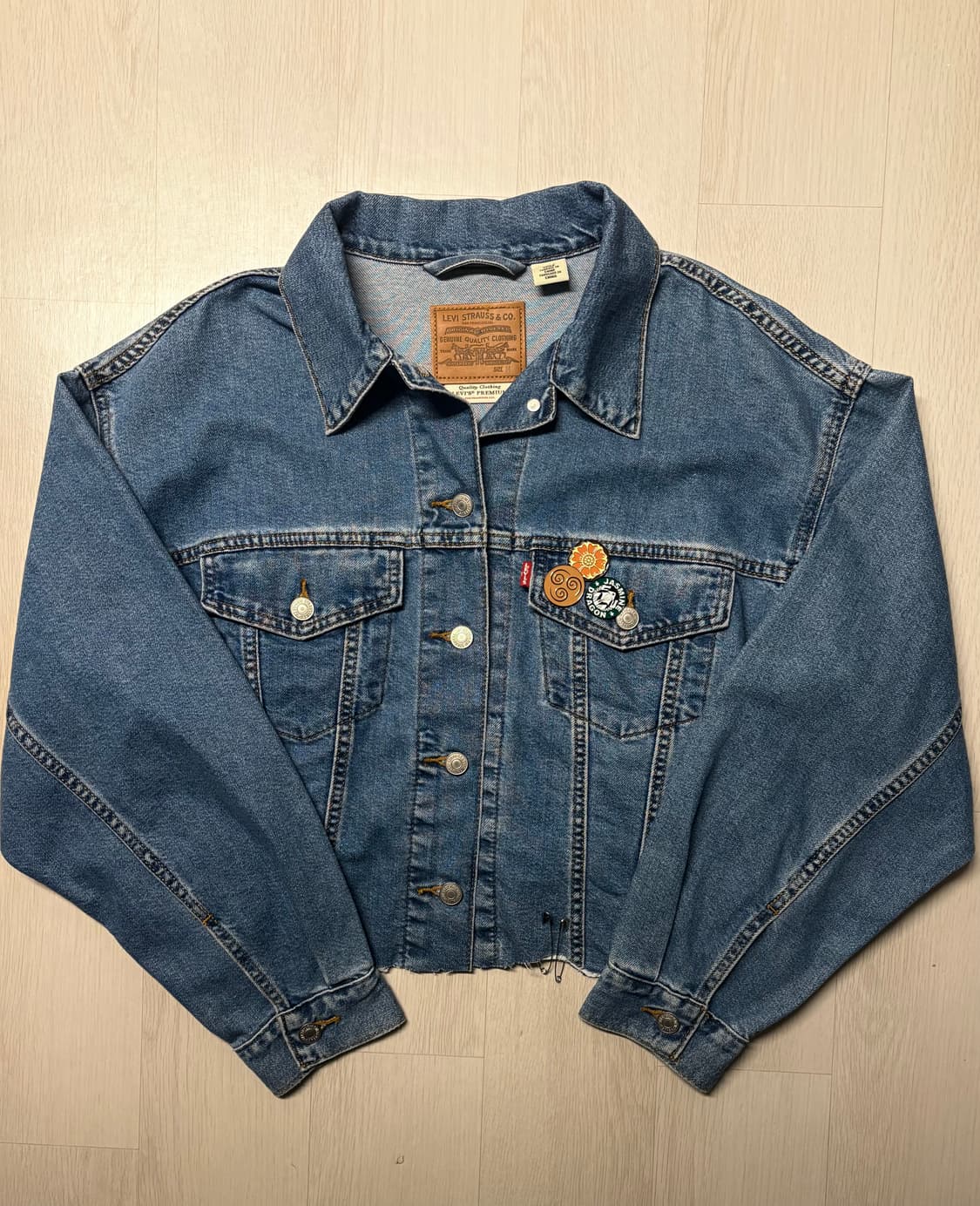 Levi’s 크롭 커스텀 데님 자켓  상품이미지1