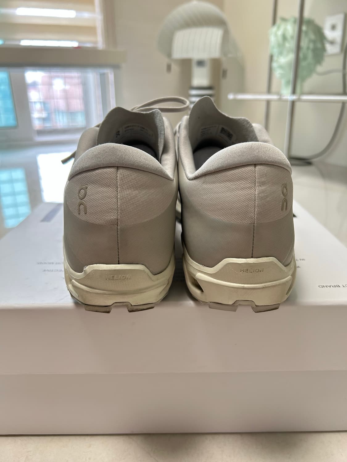 온러닝 파프 클라우드벤쳐 아이스문 295 상품이미지5