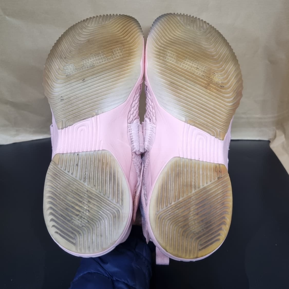 나이키 르브론 솔져12 농구화 260 상품이미지3