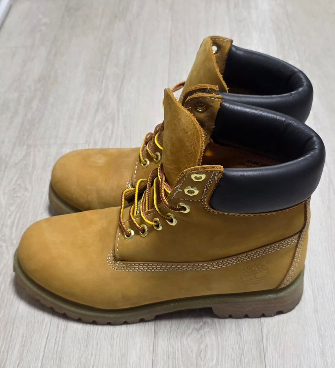 팀버랜드 6인치 워터프루프 프리미엄부츠(265~270) 상품이미지2