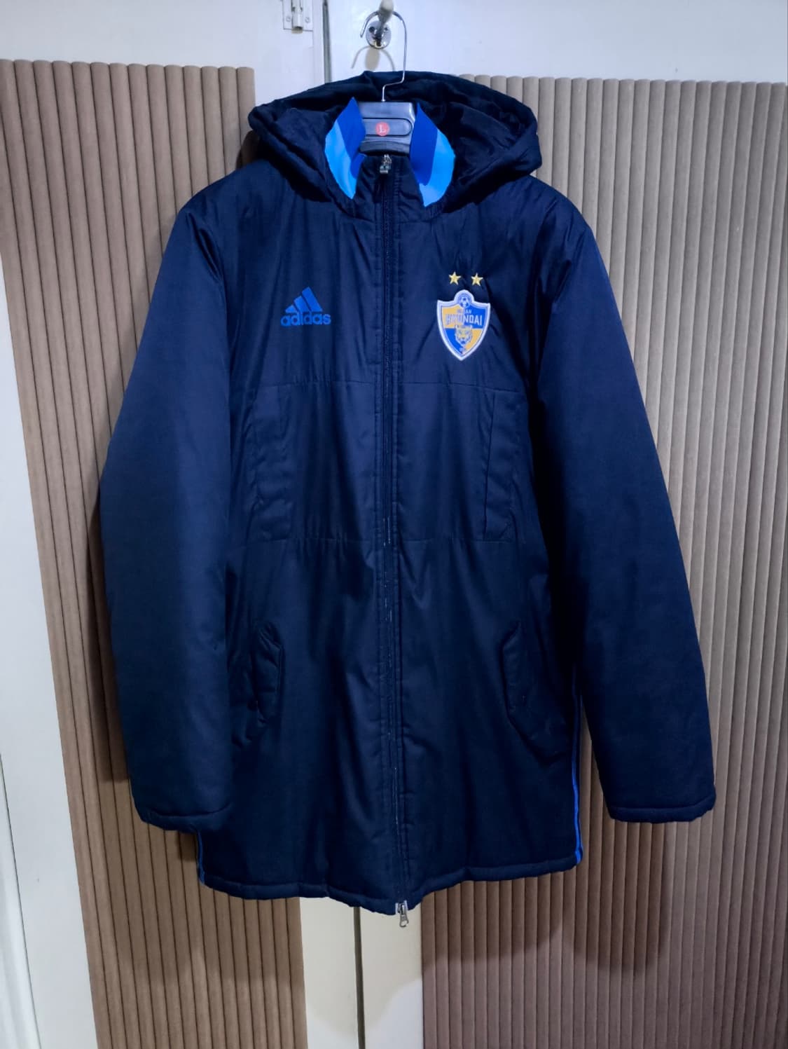 105 아디다스 울산 현대 콘디보 선수지급 롱패딩 상품이미지1