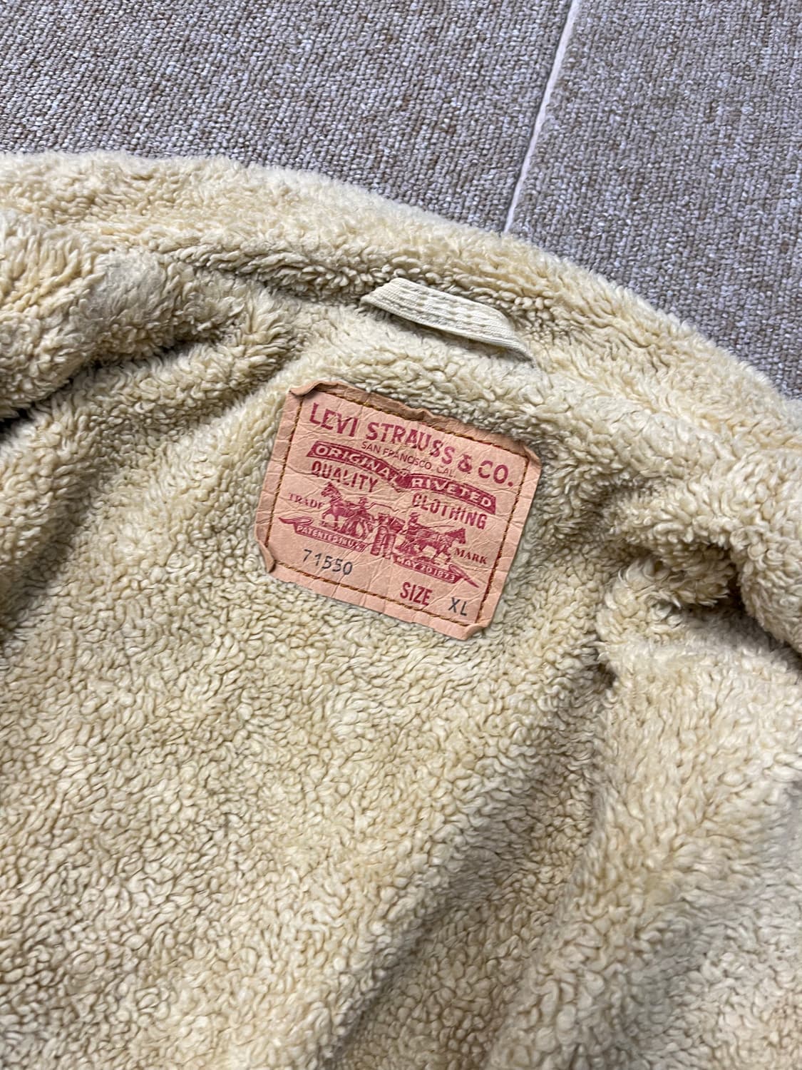 리바이스 양털 쉐르파 코듀로이 트래커 자켓 상품이미지4