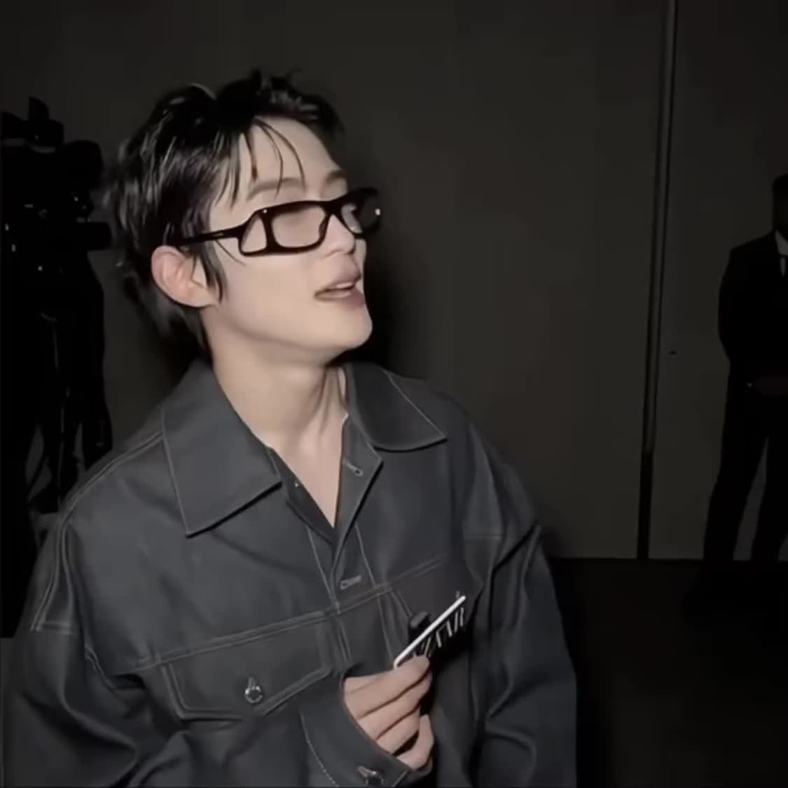 prada runway sunglasses 상품이미지1