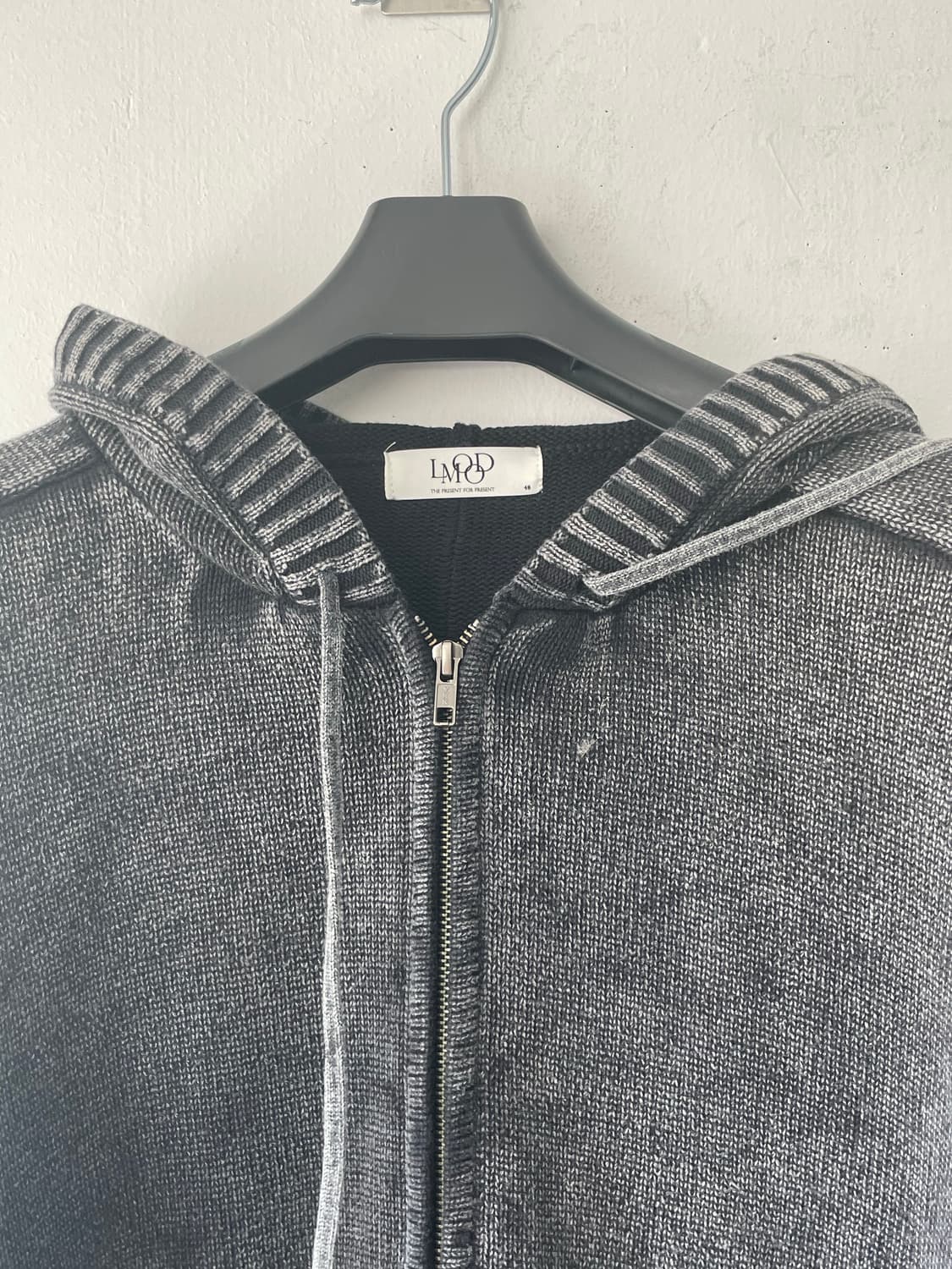 엘무드 피스 다이드 후디 니트 집업 스테인 차콜 상품이미지10