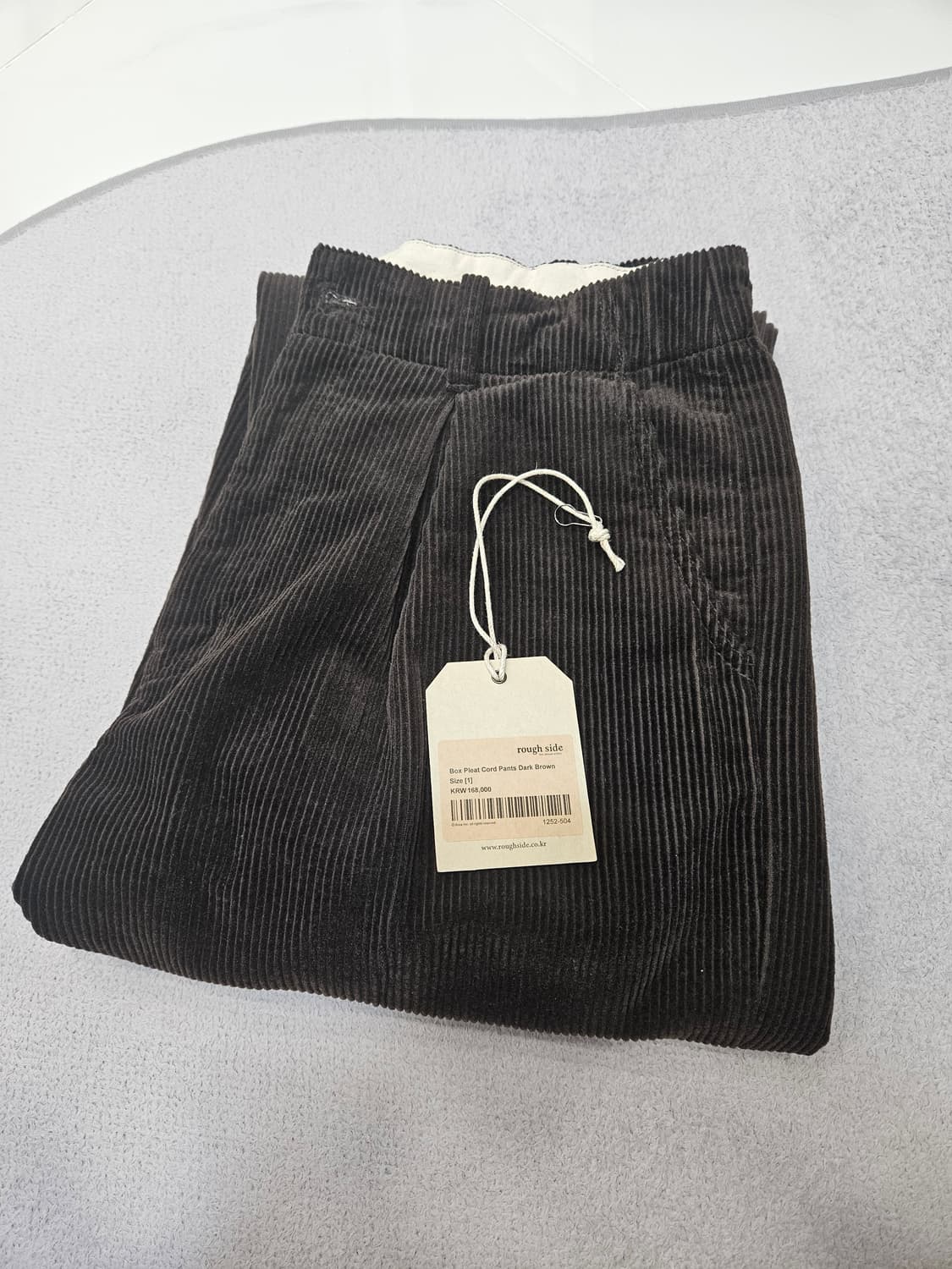 (1) 러프사이드 25fw 박스플리츠 코듀로이 팬츠 다크브라운 상품이미지3