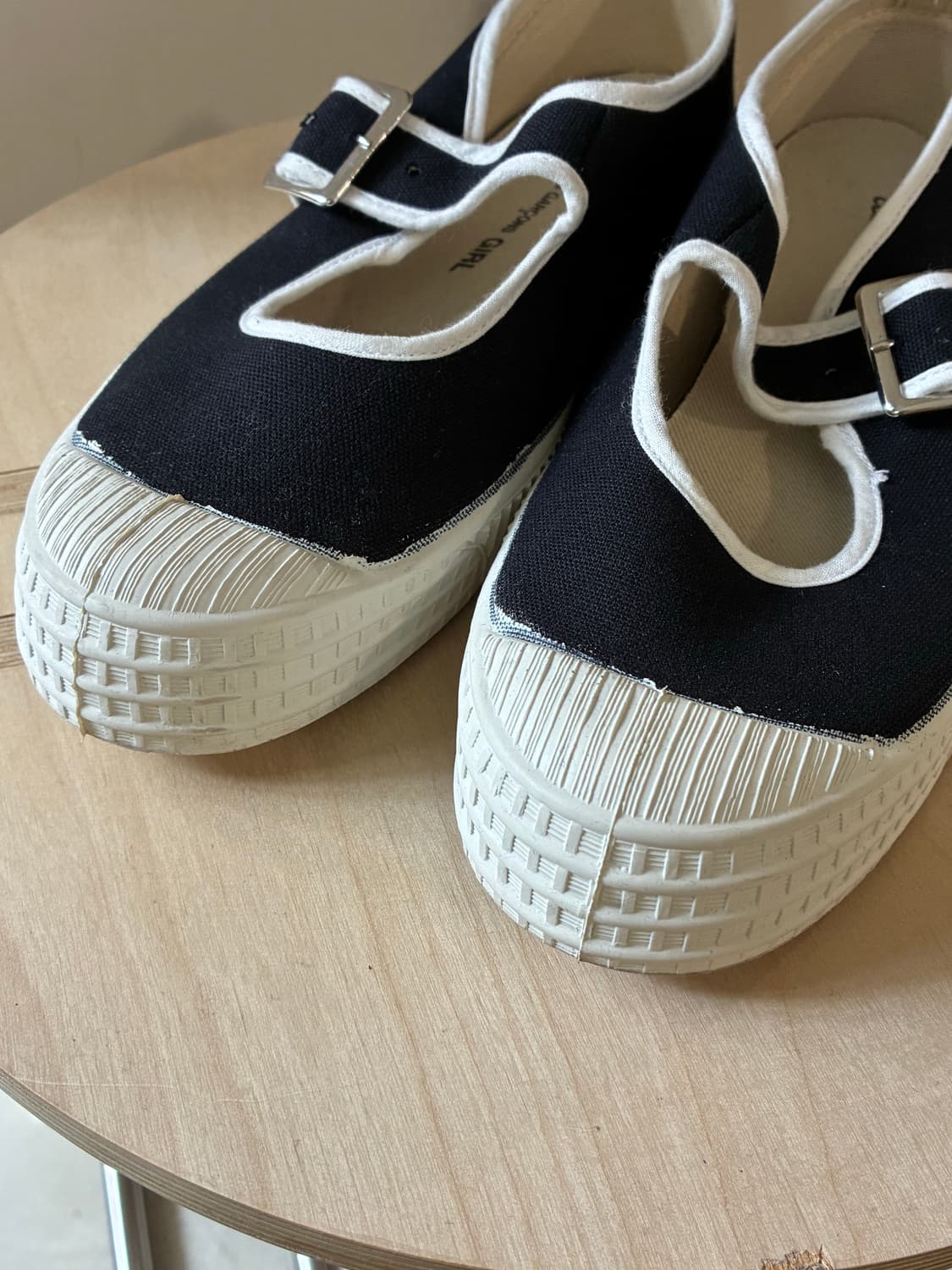 꼼데가르송 걸 X 노베스타 메리제인 스니커즈 상품이미지6