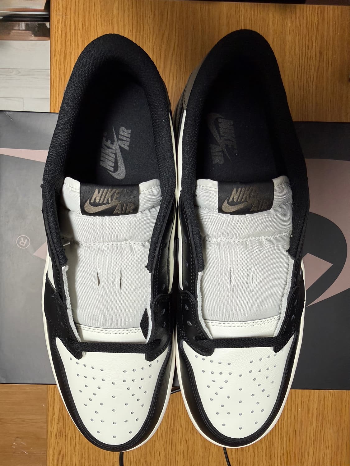 [새상품 / 290] 조던 1 로우 OG 모카 상품이미지2