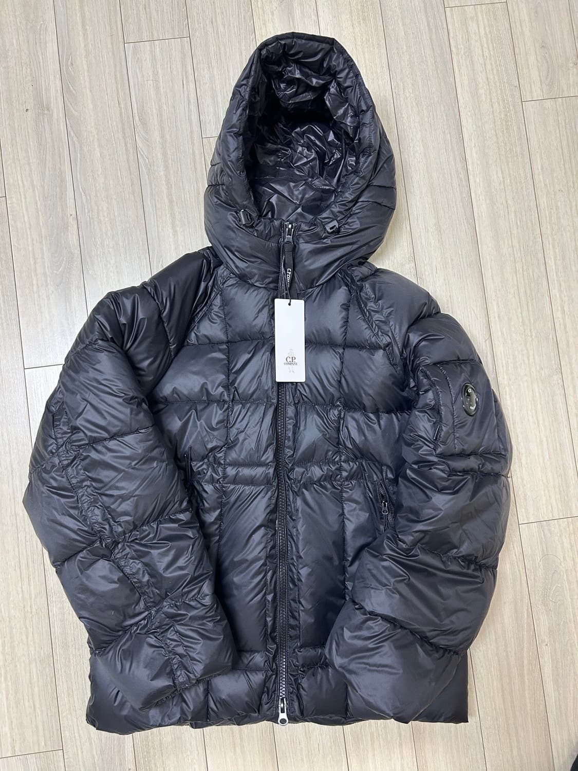 Cp 컴퍼니 디디쉘 패딩 블랙 L 새상품 상품이미지1