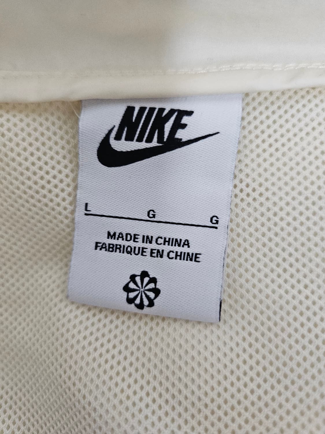 나이키 클럽 여성 후드 바람막이 자켓 L 상품이미지3