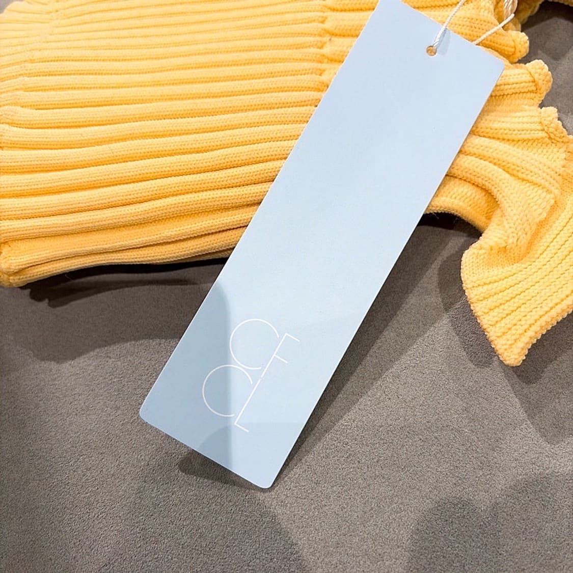 (정품/새상품) CFCL 여성 옐로우 플루티드 토트백 상품이미지3