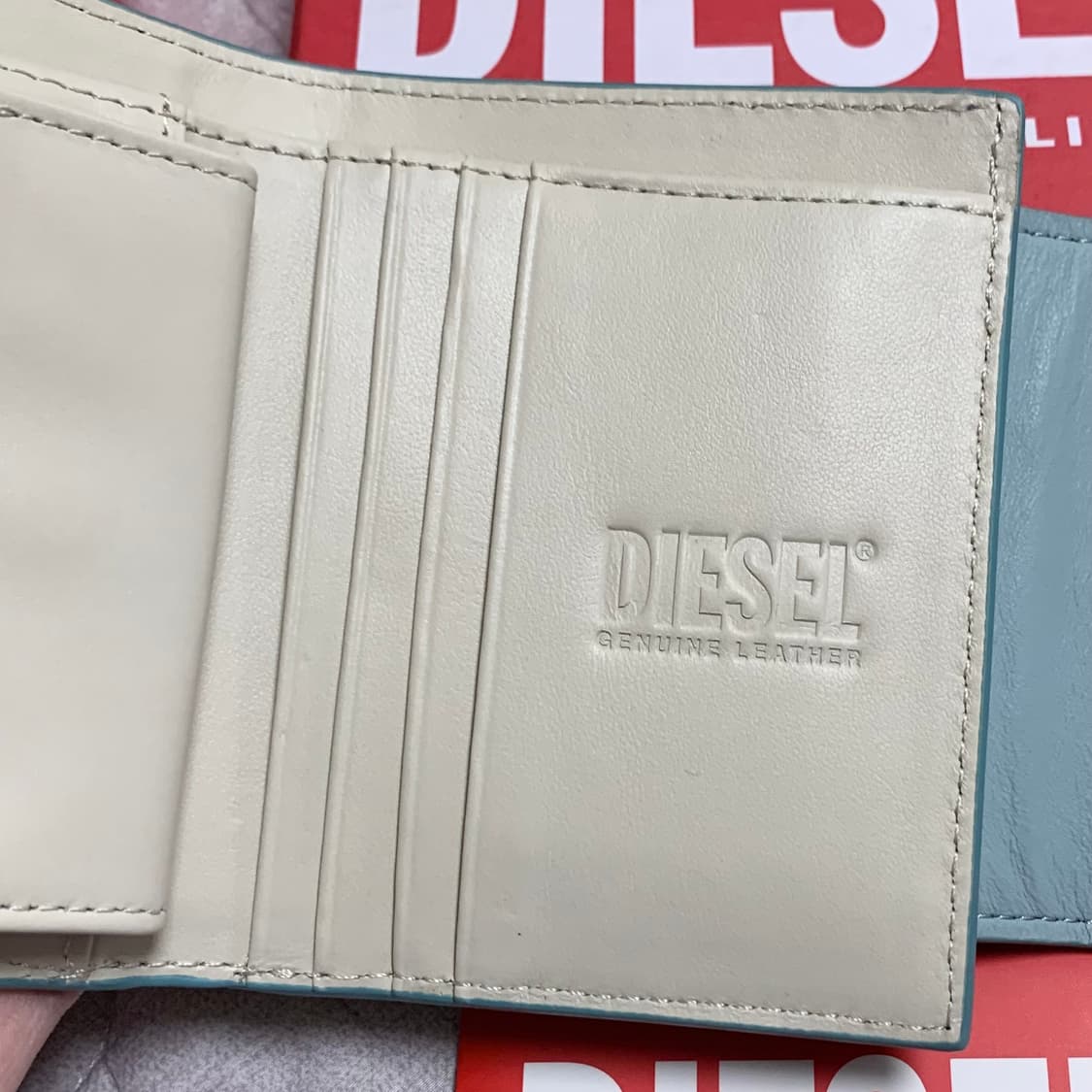 새상품)DIESEL디젤 소가죽 반지갑 풀박 상품이미지3