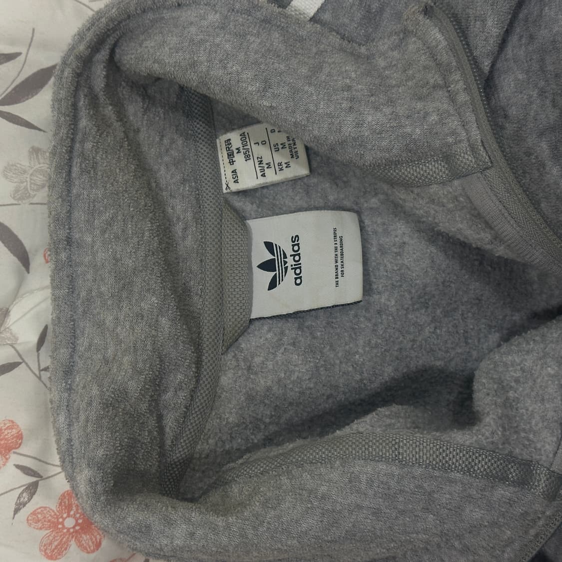 아디다스 스케이트보딩 트랙탑 상품이미지3