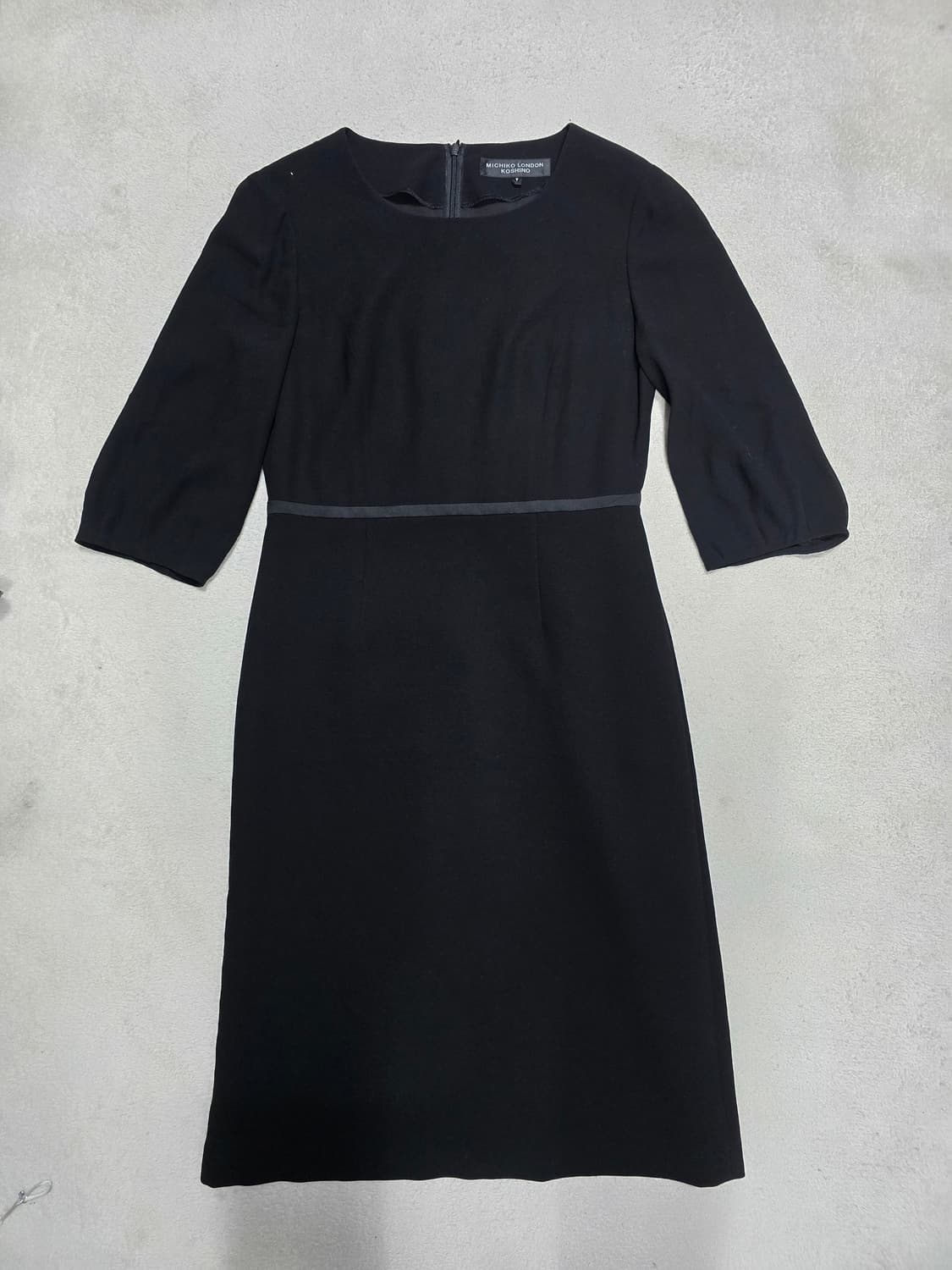 미치코 코시노 런던 블랙 반팔 원피스 상품이미지1