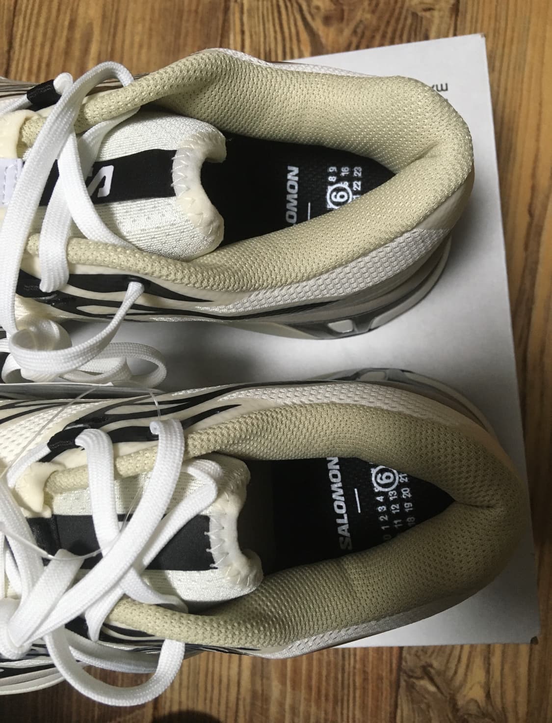 (275)살로몬 MM6 XT 바닐라 아이스 블랙 판매합니다 상품이미지3