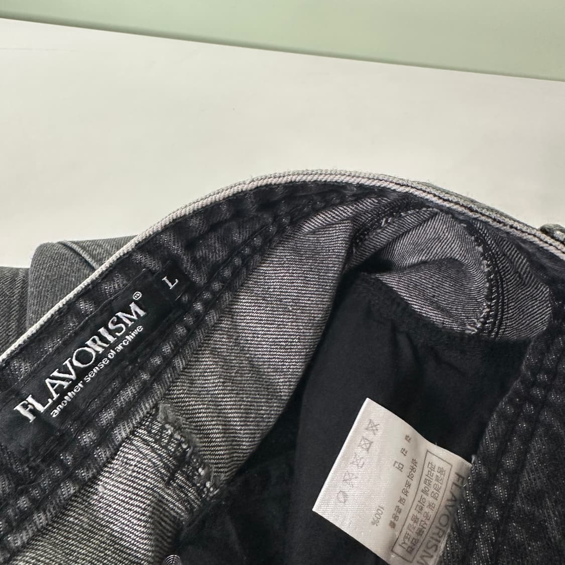 L 플레이버리즘 와이드핏 블랙워시드 블리치 데님팬츠 청바지 상품이미지2