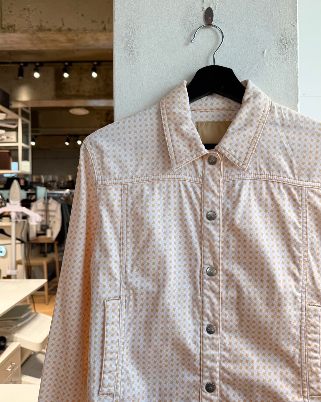 잔프랑코 페레 핑크 패턴 트러커 자켓  상품이미지4