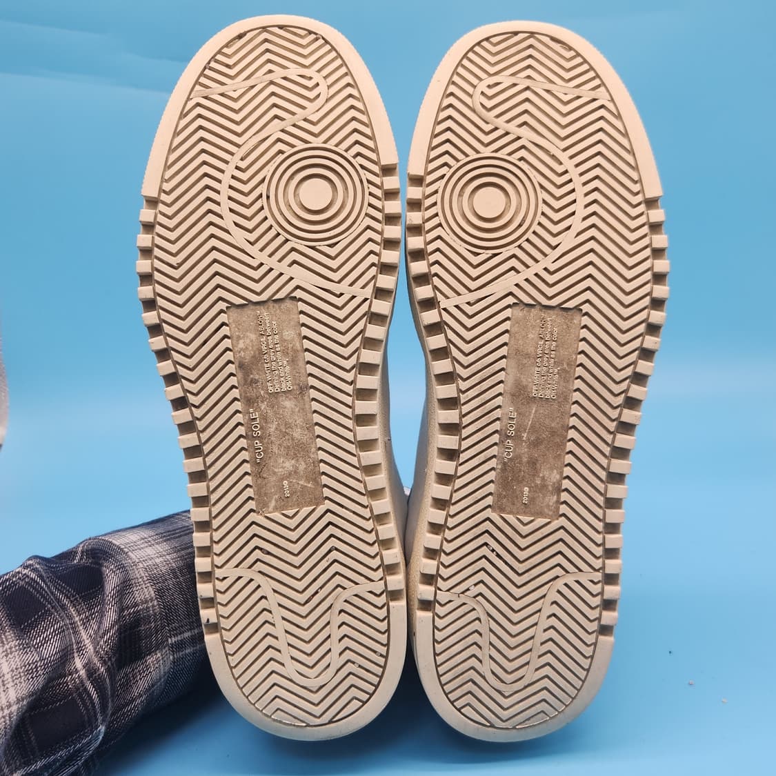 h 오프화이트 5.0 오프코트 스니커즈 39 250 상품이미지3