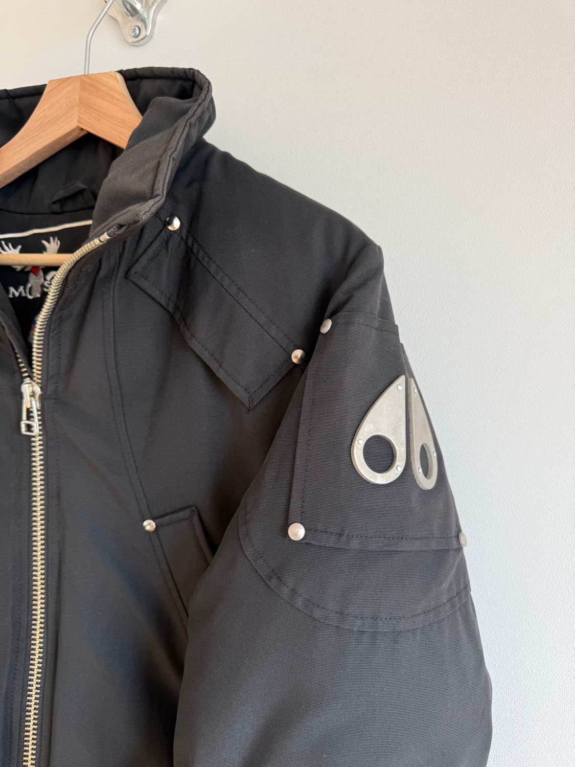 무스너클(MOOSE KNUCKLES) 다운 점퍼(CANADA) 상품이미지4