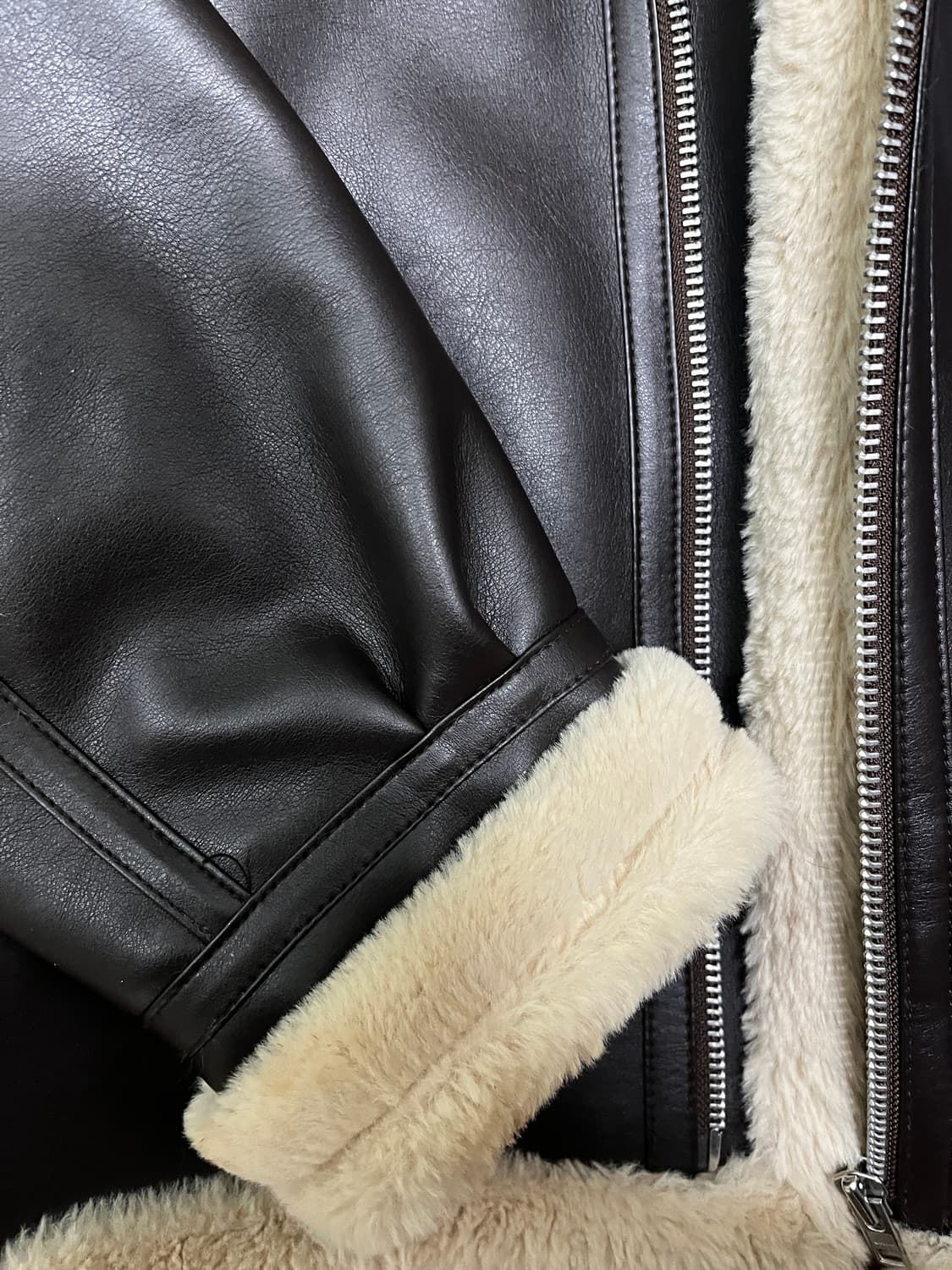 스페로네 B3 무스탕자켓 상품이미지2