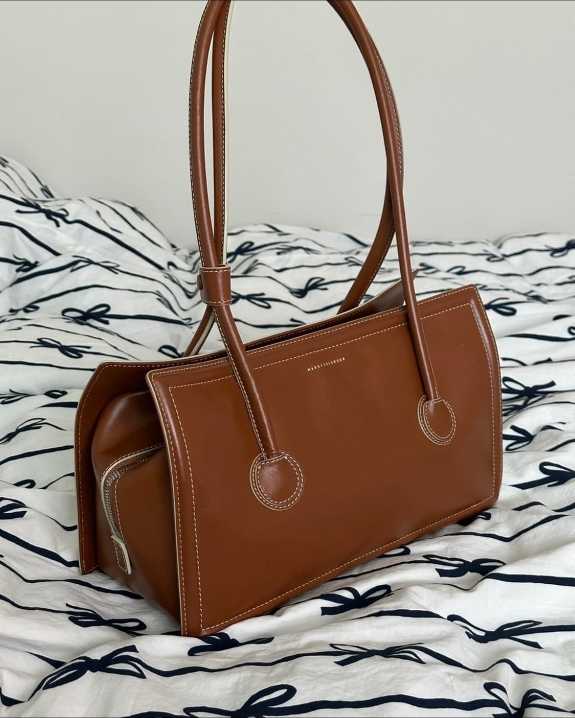 마지셔우드 보스턴백 tan brown 단종 컬러 상품이미지2