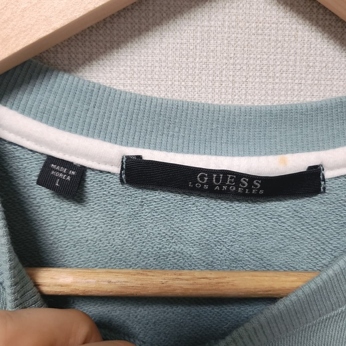 [L] 게스 JEANS 맨투맨 민트색 상품이미지3