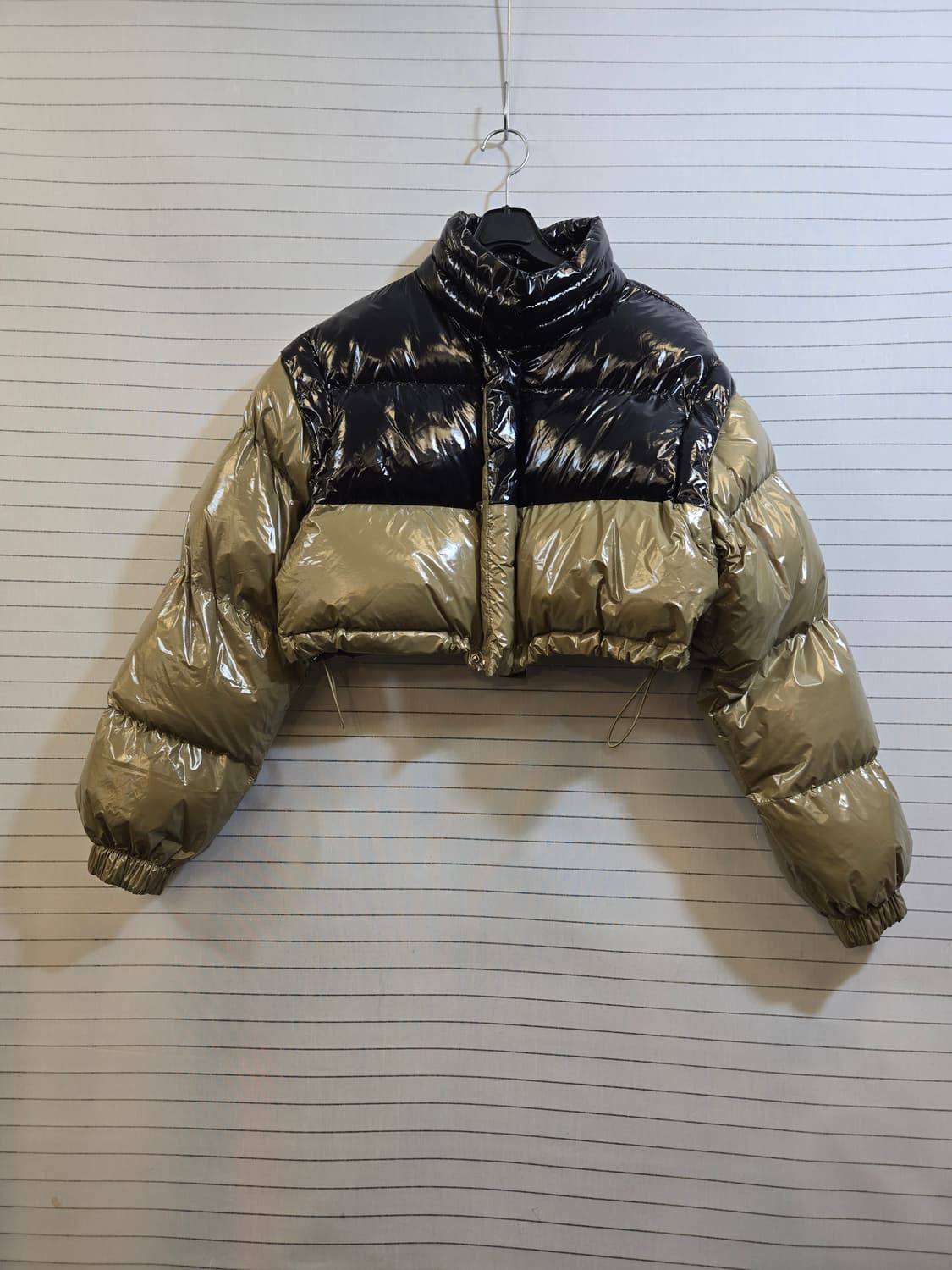 투톤 크롭 패딩 상품이미지1