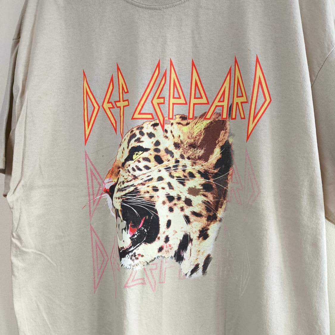 [L] 22' Def Leppard 데프 레퍼드 밴드티 상품이미지1