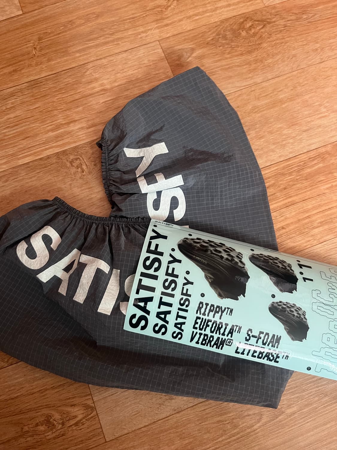 (새상품) 새티스파이 더라커 270 상품이미지10