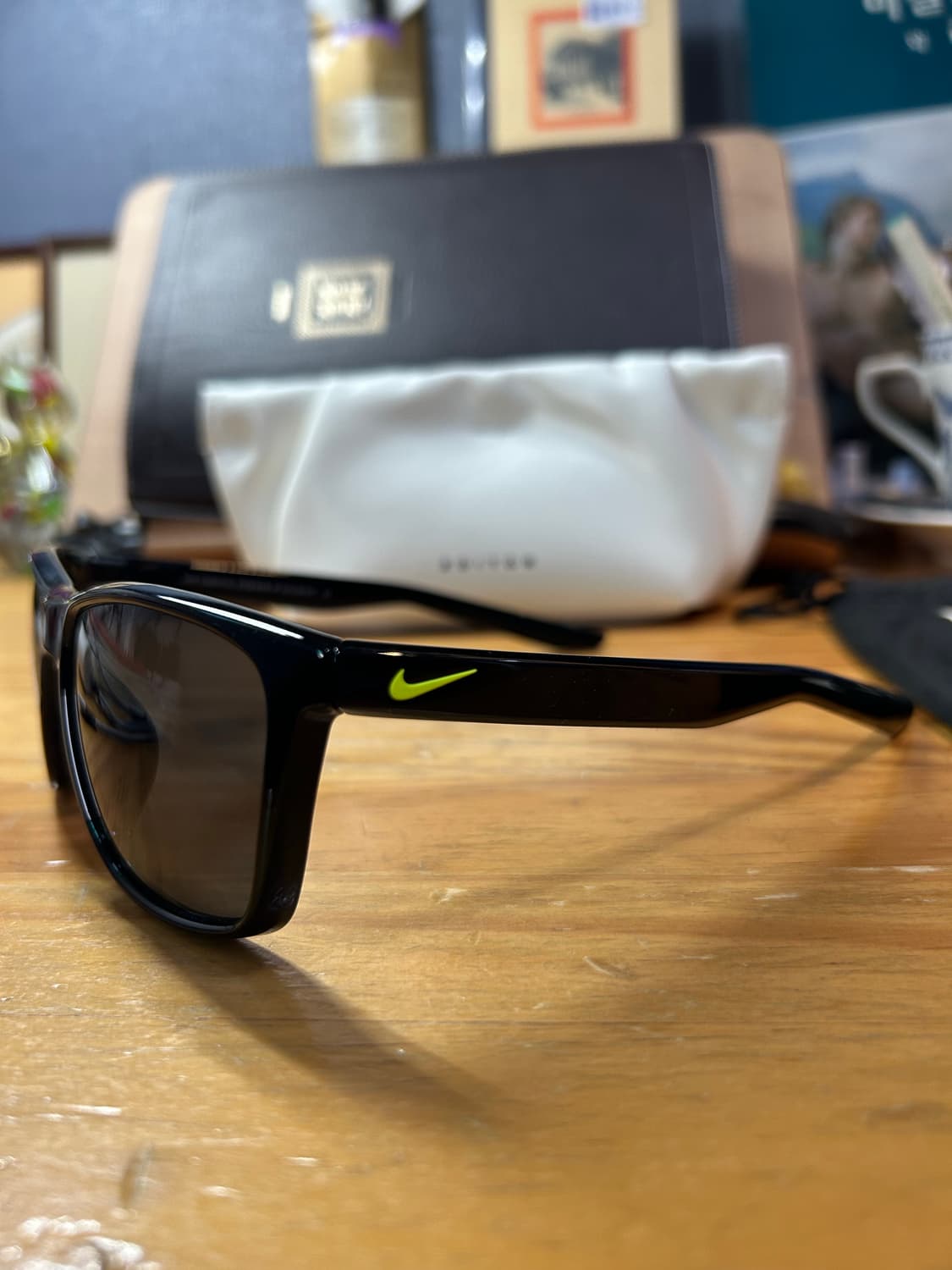 나이키 선글라스 ESSENTIAL ENDEAVOR 상품이미지3