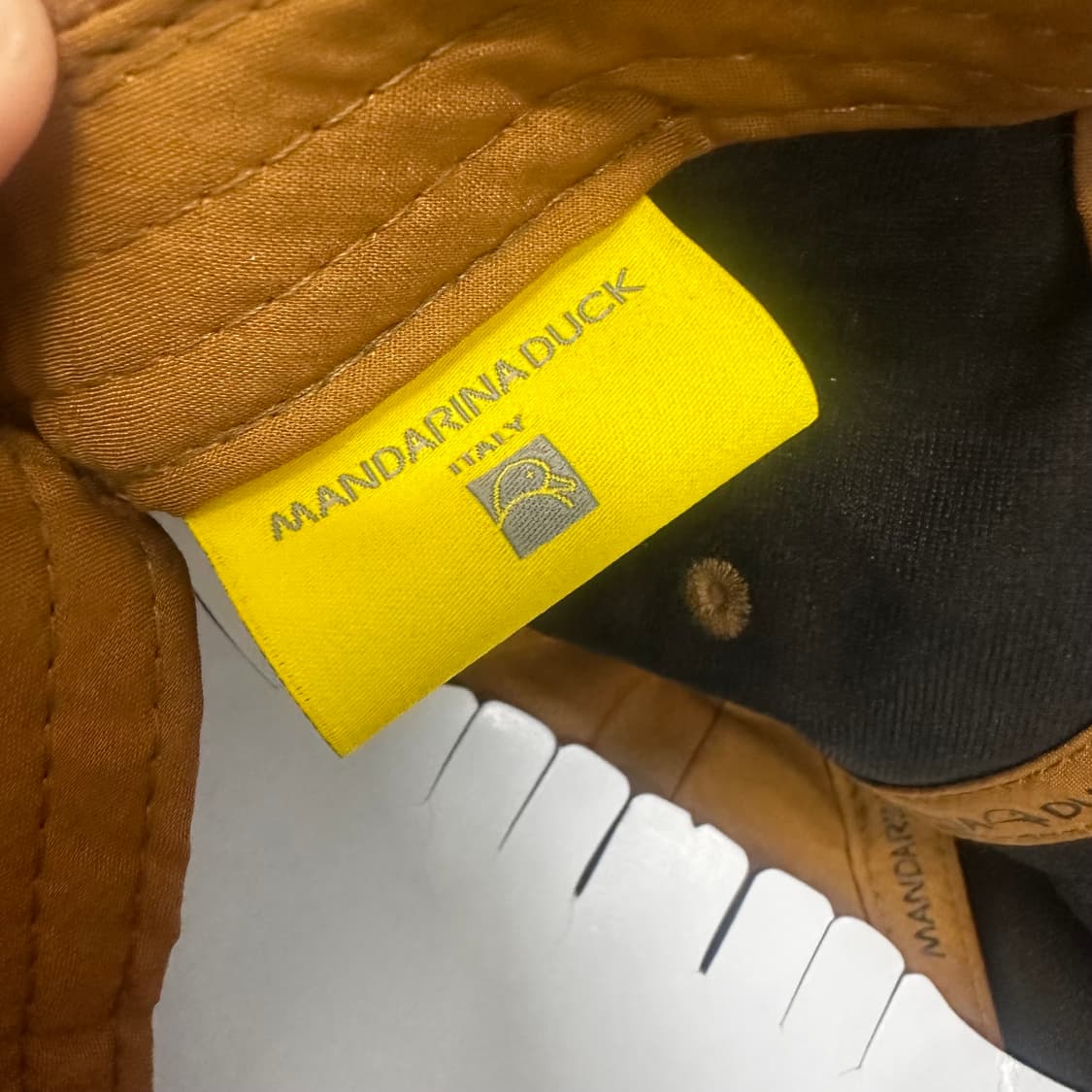 [새상품] 만다리나덕 코듀로이 볼캡 브라운 상품이미지5