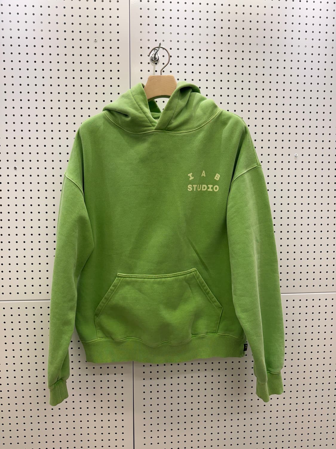 아이앱 스튜디오 로고 후드티 U1075 상품이미지2