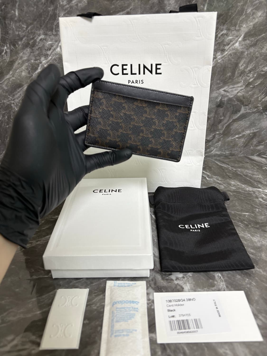 셀린느 트리옹프 카프스킨 캔버스 카드지갑 상품이미지2