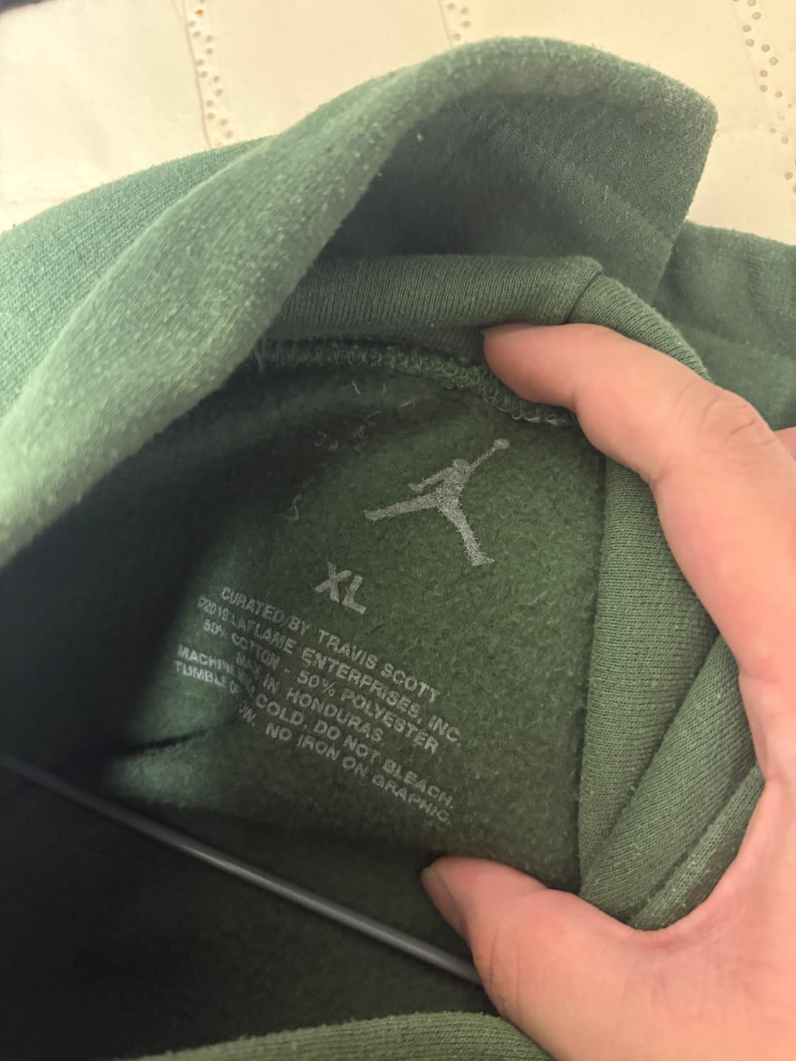 나이키 조던 트래비스 스캇 머천 후드티 상품이미지3