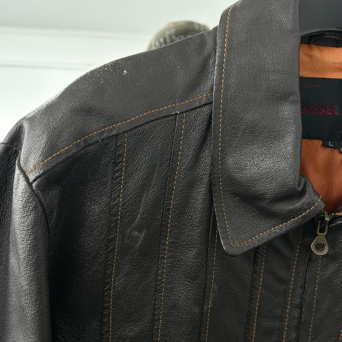 디젤 카우하이드 플리츠 자켓 상품이미지8