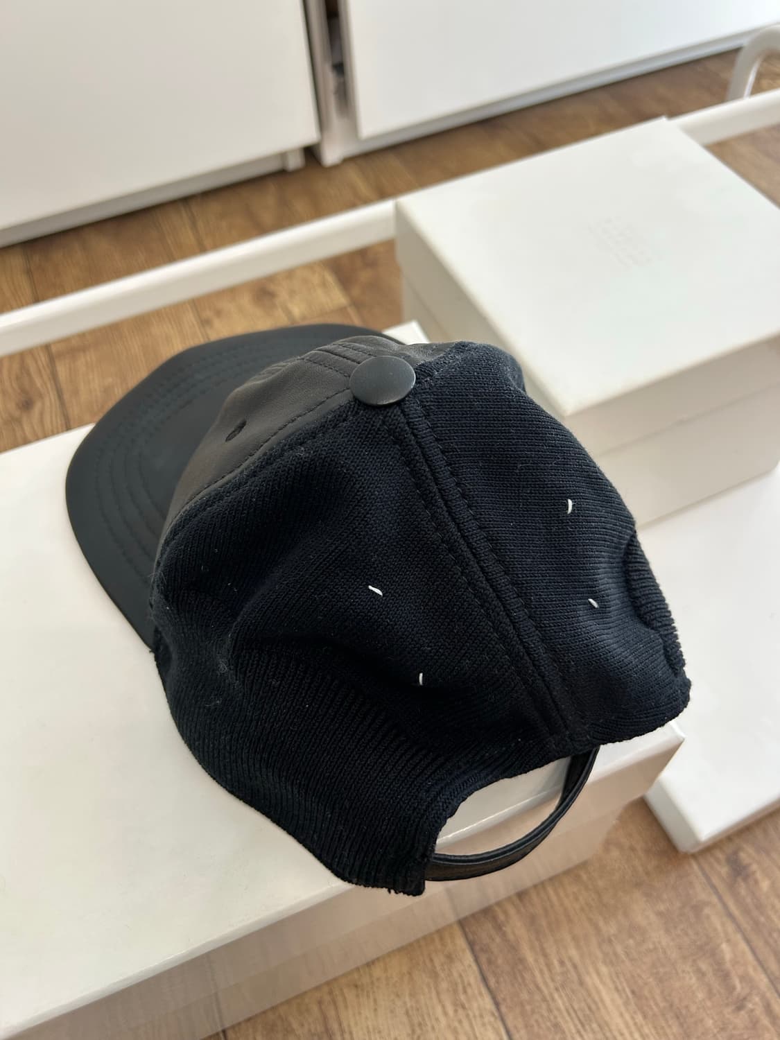 마르지엘라 컬렉션 가죽 볼캡 상품이미지2