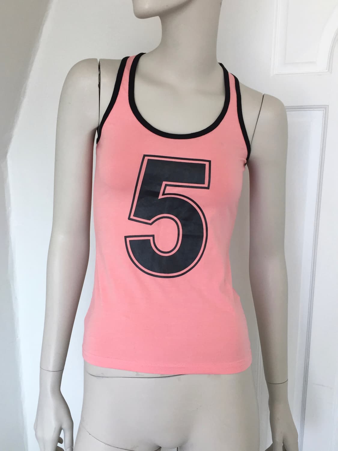 Pink Sports Tank Top with Number 5 Print 상품이미지3