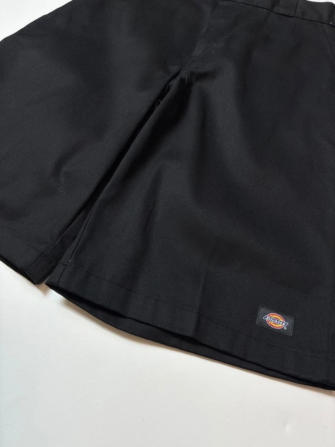 디키즈 루즈핏 13인치 플랫 프런트 워크 블랙 반바지 PN9110 상품이미지4