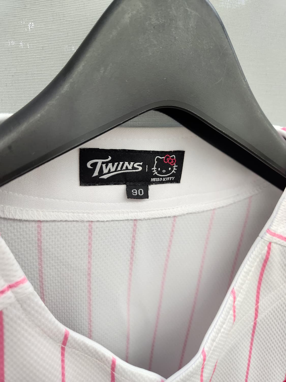 LG 트윈스 헬로키티 콜라보 노마킹 유니폼 상품이미지4