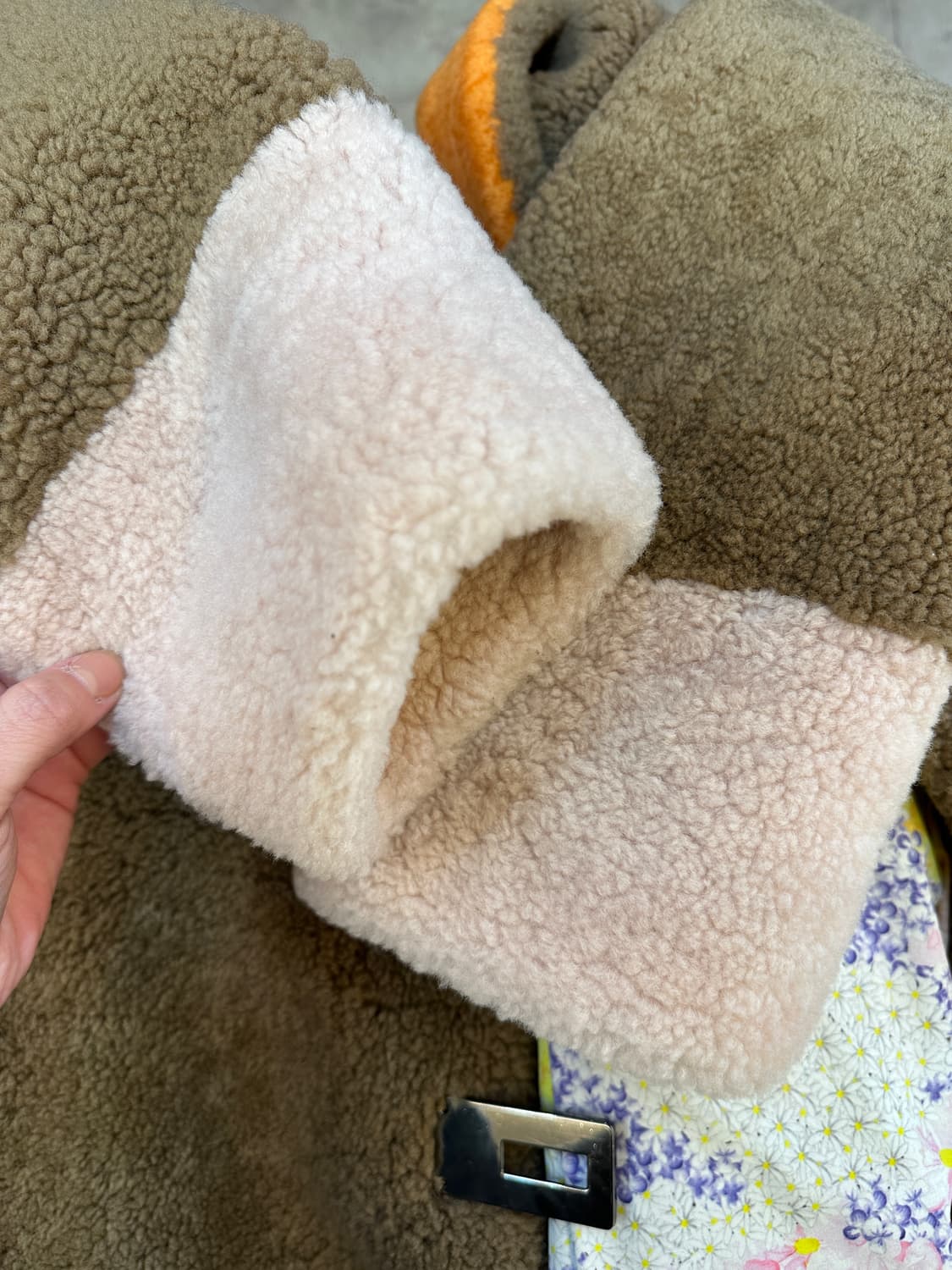 삭스 파츠 램스킨 시어링 롱 코트 1 고소영 코트 상품이미지8