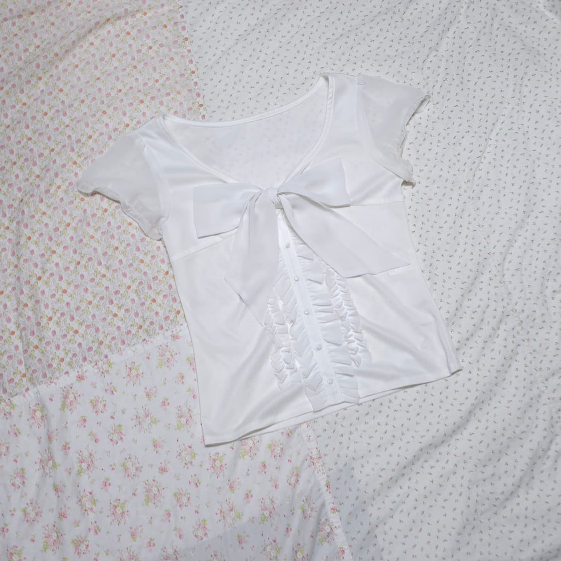 빈티지 화이트 프릴 로걀 레이스 빅 리본 로걀탑 히메갸루 리즈리사깔 상품이미지2