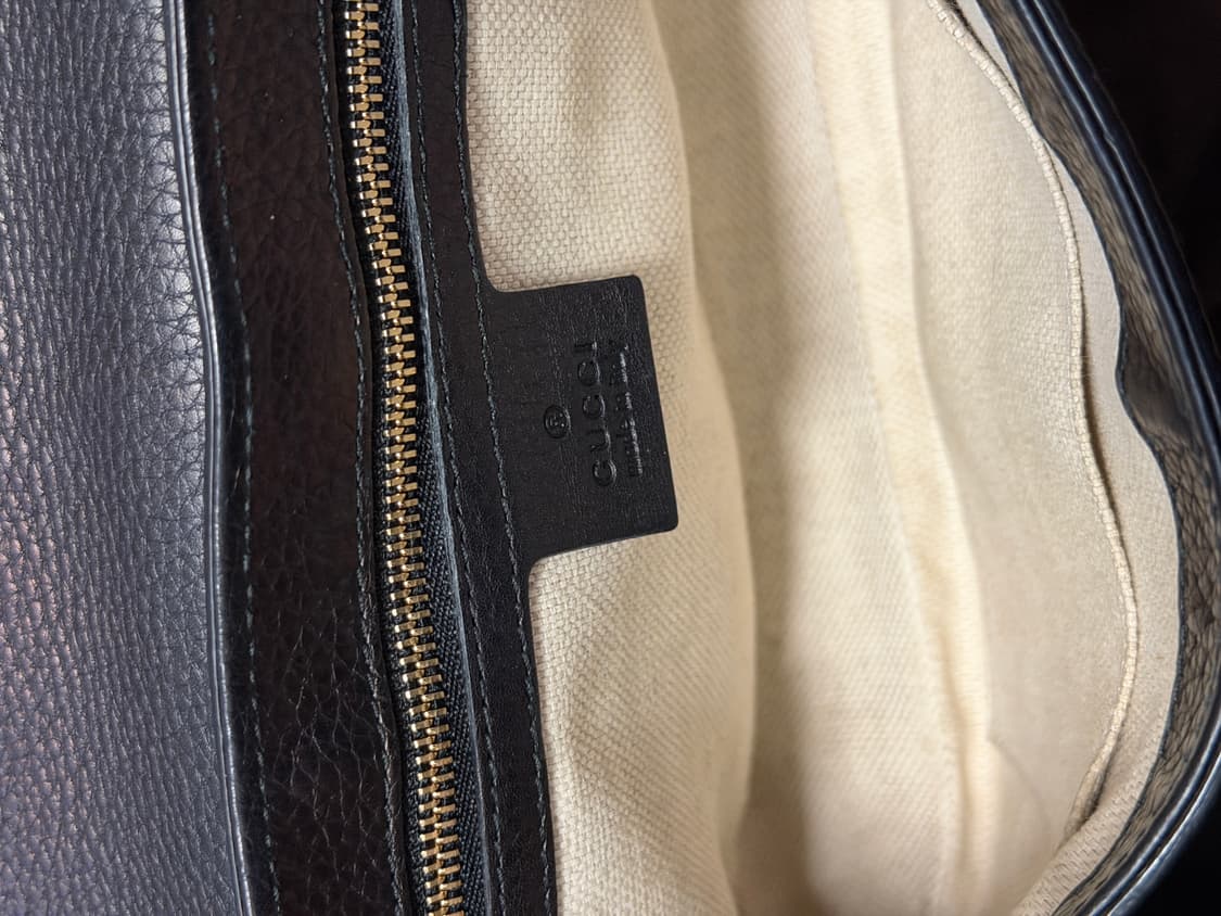 구찌 소호 테슬 크로스백 상품이미지7