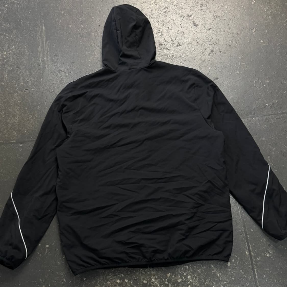 105 아디다스 신형 티로 23 바람막이  상품이미지5